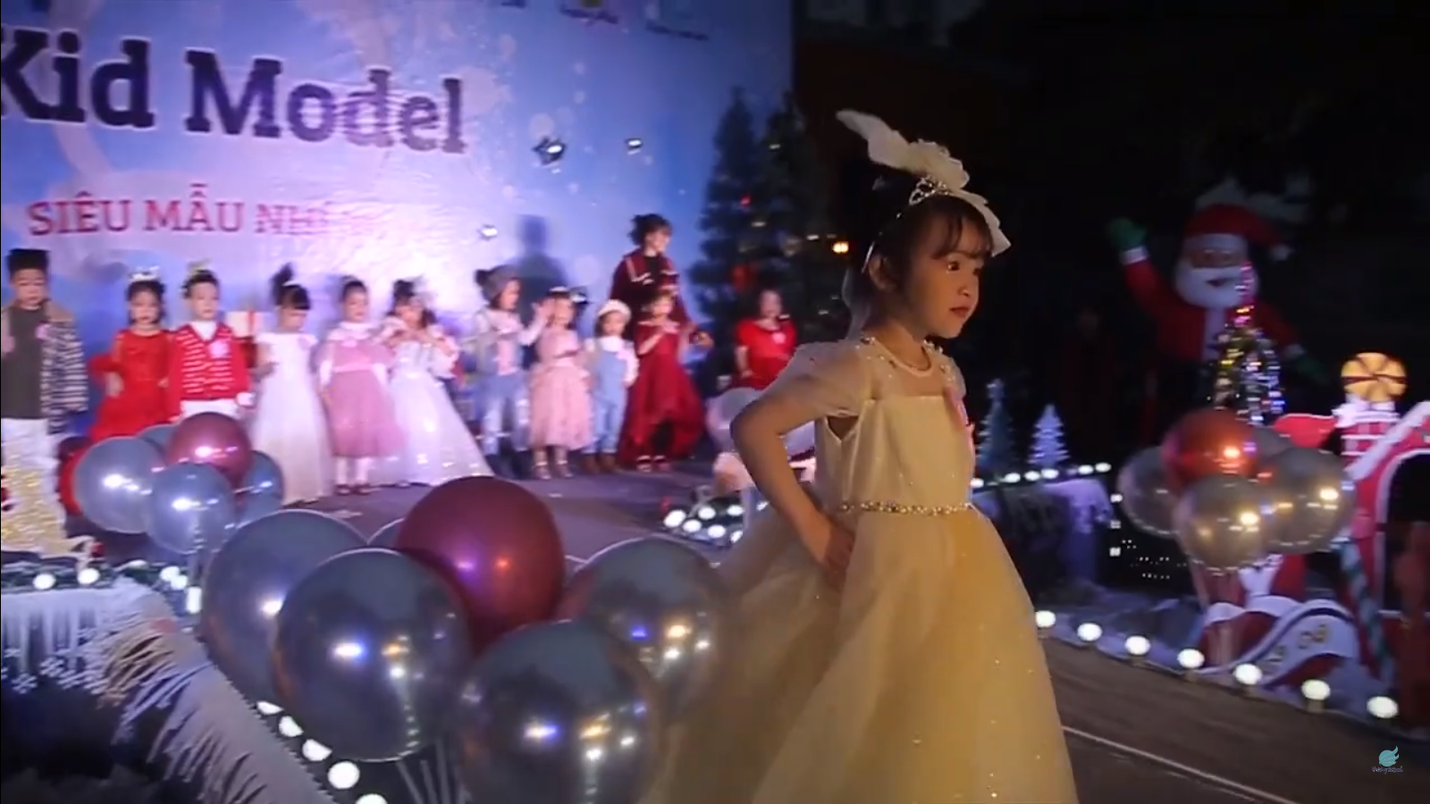 Bùng nổ đêm chung kết “Fairy Kid Model 2021”