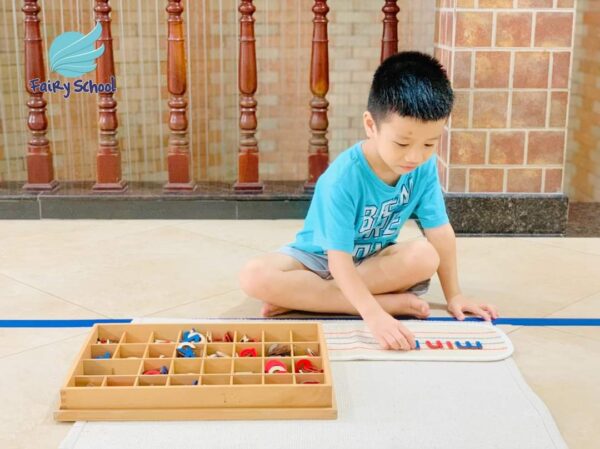 Hoạt động Montessori của các bạn nhỏ FaiRy School