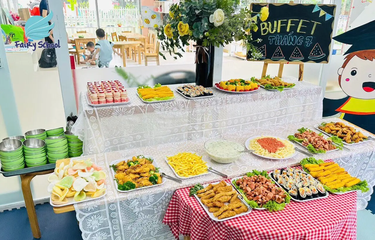 Lễ Hội Tiệc Buffet Tháng 7 Tại Fairy School: Trải Nghiệm Ẩm Thực Và Phát Triển Kỹ Năng Sống