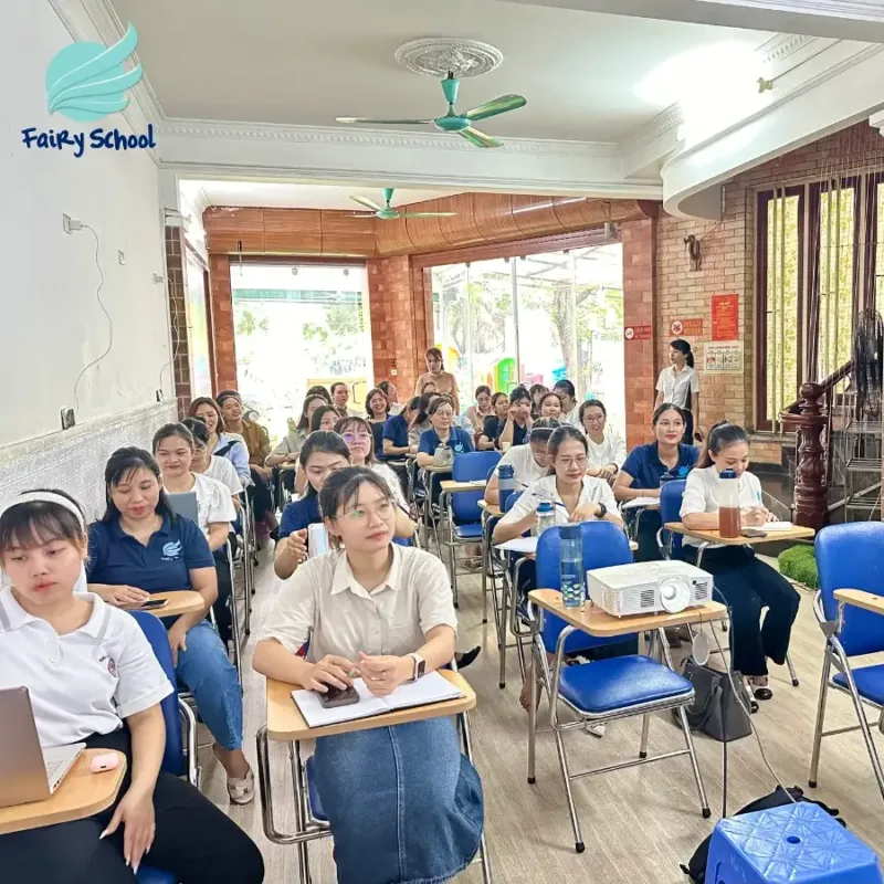 Đào Tạo Giáo Viên Tại Fairy School: Chuẩn Bị Kỹ Lưỡng Cho Năm Học Mới 2024-2025