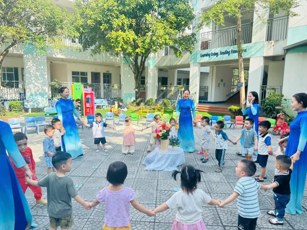 CHÀO MỪNG NGÀY NHÀ GIÁO VIỆT NAM TẠI FAIRY SCHOOL ĐẶNG XÁ