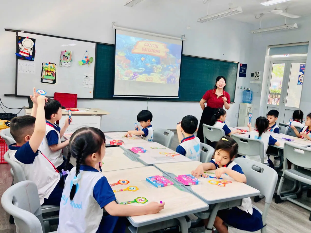Hành Trình Trải Nghiệm Trường Tiểu Học – Chuẩn Bị Cho Một Bước Ngoặt Trưởng Thành