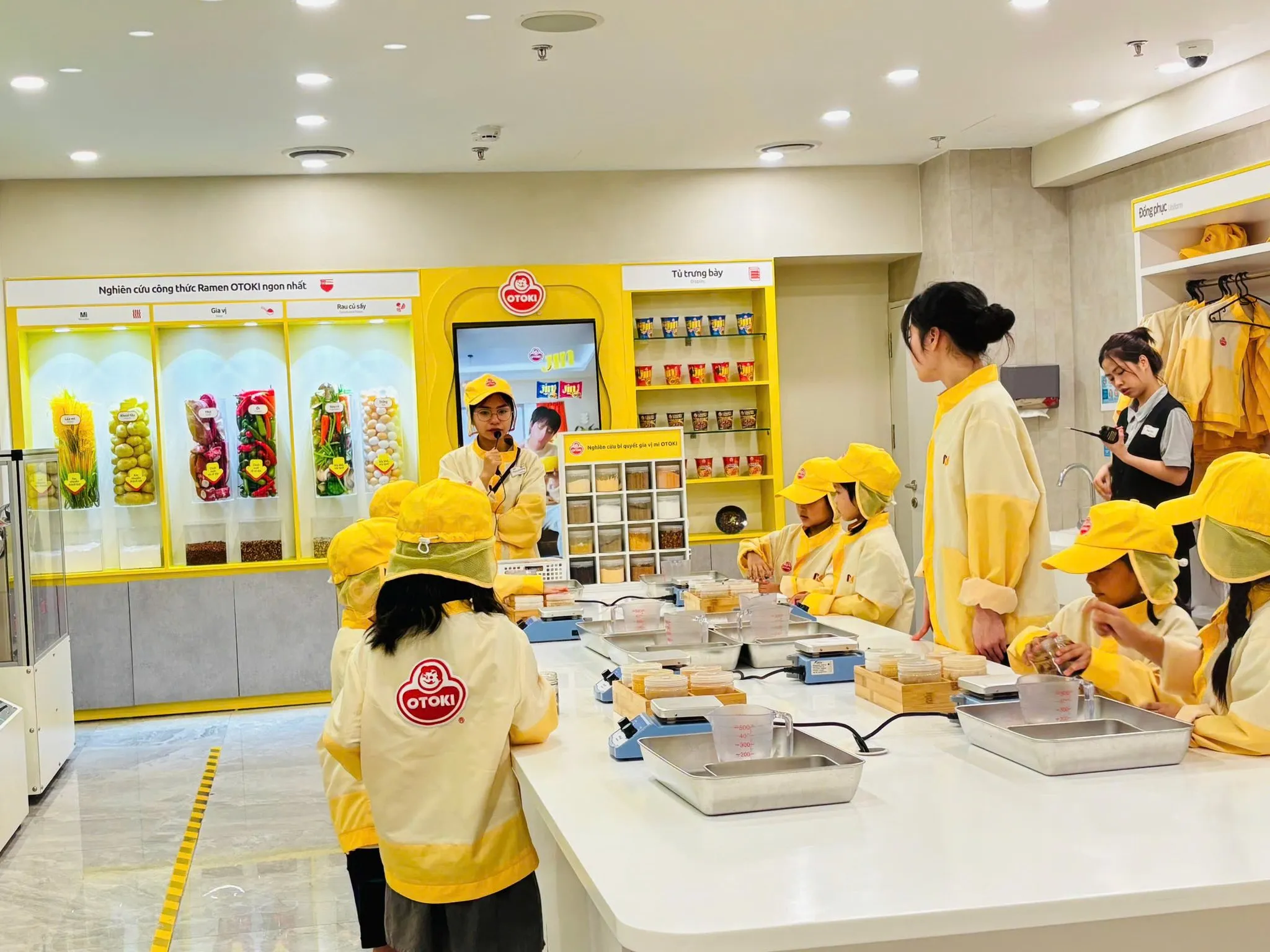 Trải Nghiệm Nghề Nghiệp Đáng Nhớ – Hành Trang Tự Lập Trước Khi Vào Lớp Một 18 Trải Nghiệm Nghề Nghiệp Đáng Nhớ – Hành Trang Tự Lập Trước Khi Vào Lớp Một