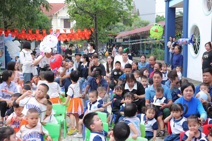 Lễ Tổng Kết Năm Học 2024–2025 & Quốc Tế Thiếu Nhi 1/6 24 Lễ Tổng Kết Năm Học 2024–2025 & Quốc Tế Thiếu Nhi 1/6