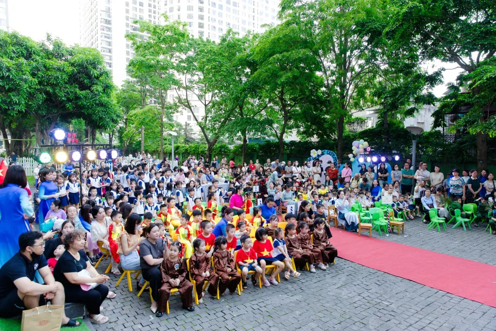 Lễ Tổng Kết Năm Học 2024–2025 & Quốc Tế Thiếu Nhi 1/6 5 Lễ Tổng Kết Năm Học 2024–2025 & Quốc Tế Thiếu Nhi 1/6