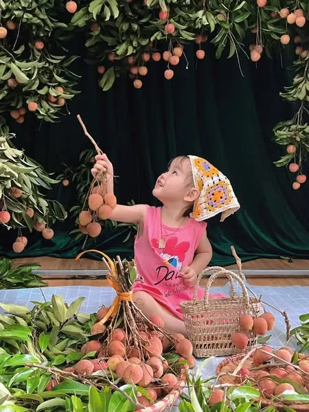 Mùa Hè Rực Rỡ Tại Fairy School – Hành Trình Trải Nghiệm Đa Sắc Màu Cho Trẻ