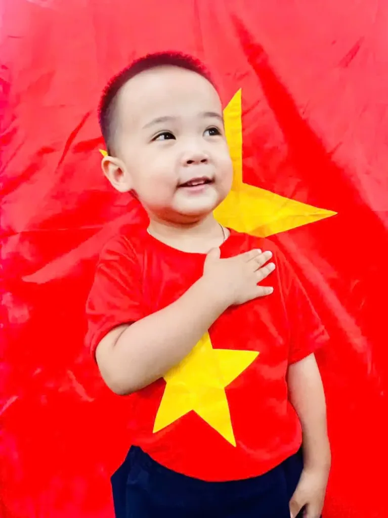 Hào Hứng Tuần Lễ Quốc Khánh - Bé Tự Hào Việt Nam, Vững Bước Tương Lai 4 Hào Hứng Tuần Lễ Quốc Khánh - Bé Tự Hào Việt Nam, Vững Bước Tương Lai