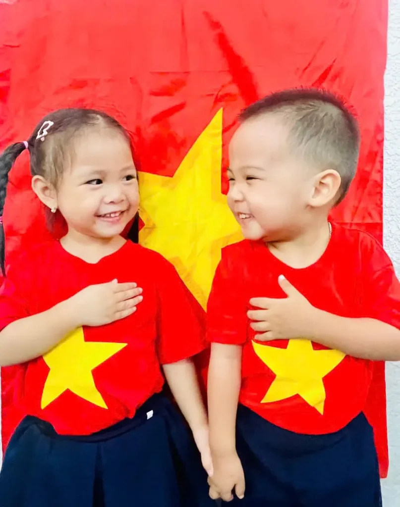Hào Hứng Tuần Lễ Quốc Khánh - Bé Tự Hào Việt Nam, Vững Bước Tương Lai 5 Hào Hứng Tuần Lễ Quốc Khánh - Bé Tự Hào Việt Nam, Vững Bước Tương Lai
